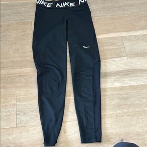 Nike dri fit leggings
